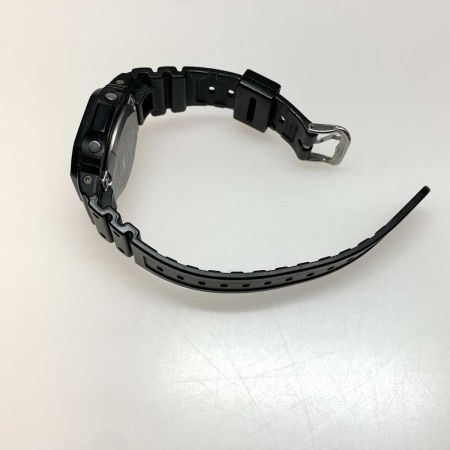  CASIO カシオ 腕時計 G-SHOCK デジタルウォッチ 本体のみ GW-M5600