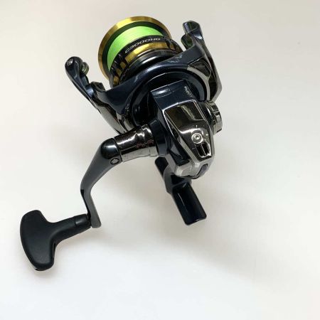  SHIMANO シマノ スピニングリール 21アルテグラ C3000HG　本体のみ 04333