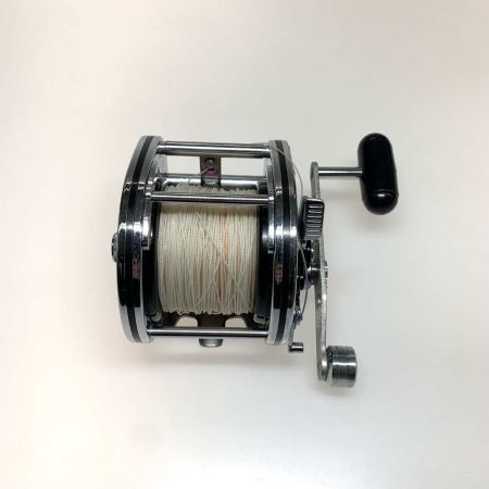  DAIWA ダイワ 両軸リール  Dynamic ST-100