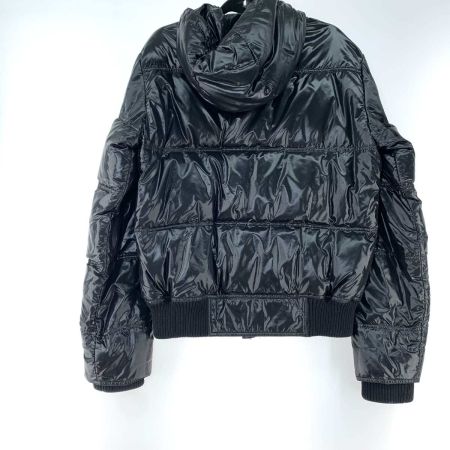  GUCCI グッチ ダウンジャケット SIZE 48 200610 Z4063 ブラック