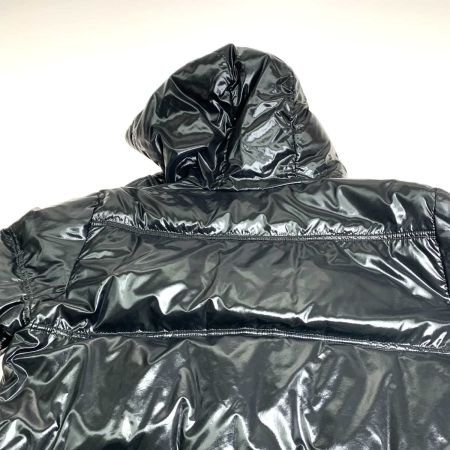  GUCCI グッチ ダウンジャケット SIZE 48 200610 Z4063 ブラック