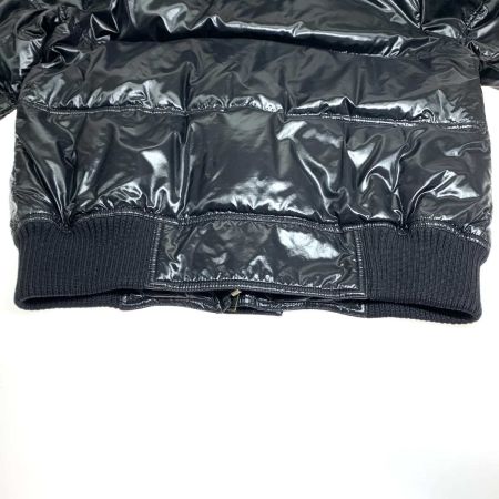  GUCCI グッチ ダウンジャケット SIZE 48 200610 Z4063 ブラック