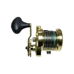 ●● SHIMANO シマノ リール　OCEA JIGGER RH293 スコーピオン 3000　本体のみ Bランク