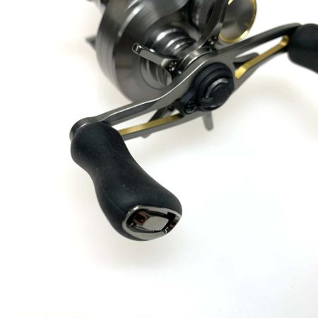 SHIMANO シマノ ベイトリール 23カルカッタコンクエスト BFS XG  045713