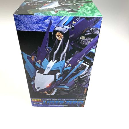  BANDAI バンダイ 超合金 ゾイド 　超合金 RZ-041 ライガーゼロ専用 