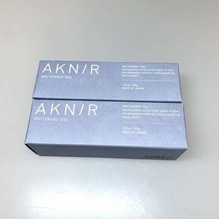   サニタリー用品 歯磨き粉 アクニー スペシャルカラージェル 2本セット