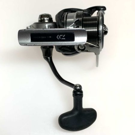  DAIWA ダイワ スピニングリール  18カルディア LT4000-CXH 本体のみ 056043
