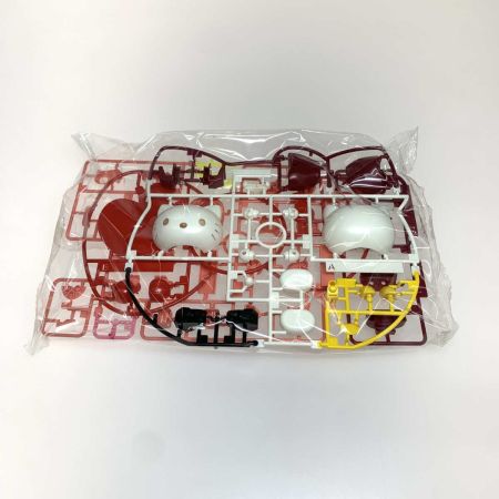   ホビー プラモデル ガンプラ クロスシルエット ハローキティ/シャア専用ザクII