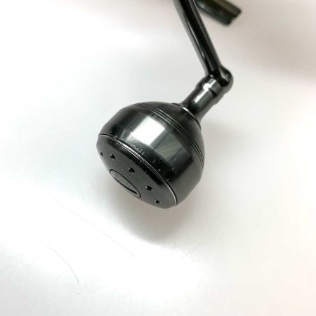  SHIMANO シマノ スピニングリール  18ステラC5000XG 本体のみ 03811