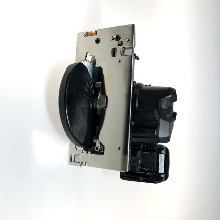  MAKITA マキタ 切断工具 丸のこ コードレス式 18v 350647 2026年製 HS631D ブラック