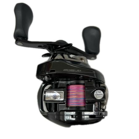 SHIMANO シマノ ベイトリール 箱付 046031