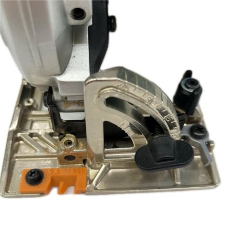 MAKITA マキタ 切断工具 丸のこ   本体のみ 18v 5042Y HS611D