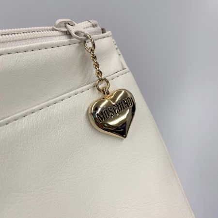  MOSCHINO モスキーノ キルティング ハート チェーン ショルダー バッグ ホワイト