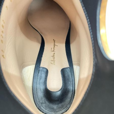  Salvatore Ferragamo サルヴァトーレフェラガモ ALBIANO ガンチーニ スクエアトゥ  ショートブーツ ブラック サイズ表記7 日本サイズ24.5
