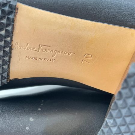  Salvatore Ferragamo サルヴァトーレフェラガモ ALBIANO ガンチーニ スクエアトゥ  ショートブーツ ブラック サイズ表記7 日本サイズ24.5