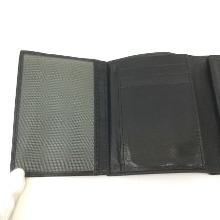  MCM エムシーエム 三つ折り財布　ナイロン ブラック