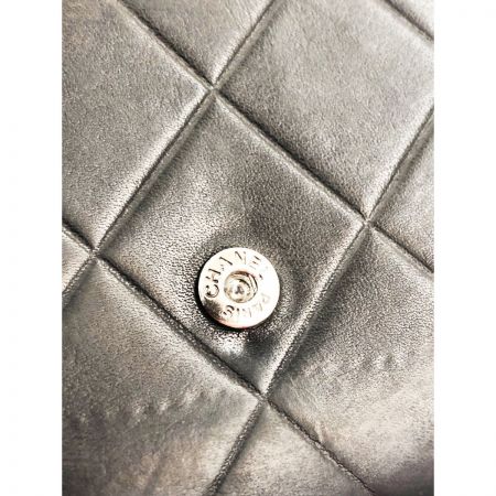  CHANEL シャネル マトラッセ　二つ折り財布 ブラック 現状渡し