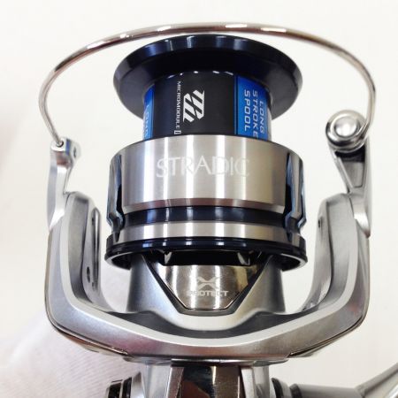  SHIMANO シマノ 19ストラディック STRADIC スピニングリール STRADIC 4000XG-L シルバー