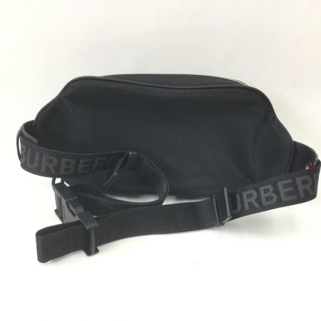  BURBERRY バーバリー ボディバッグ 8021089 ブラック