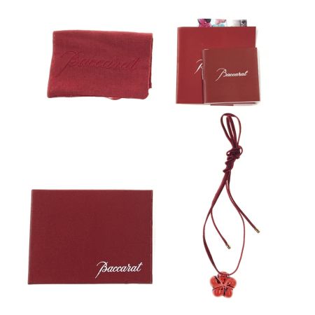  Baccarat バカラ フラワーモチーフ ペンダント ネックレス レッド