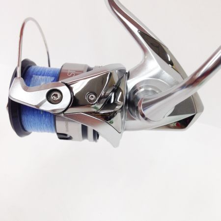  SHIMANO シマノ 19ストラディック　C3000HG　04019　スピニングリール C3000HG 箱付
