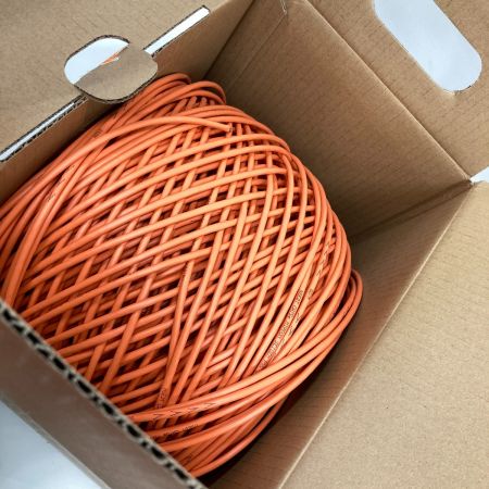  日本製線株式会社 UTPケーブル Cat5e 0.5-4PNSEDT オレンジ