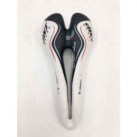  HELL セラ サドル HELL