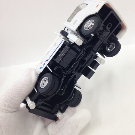   SKYBOY AT-100TT タダノ TADANO 通信工事用高所作業車 ミニカー　1/32スケール 現状渡し