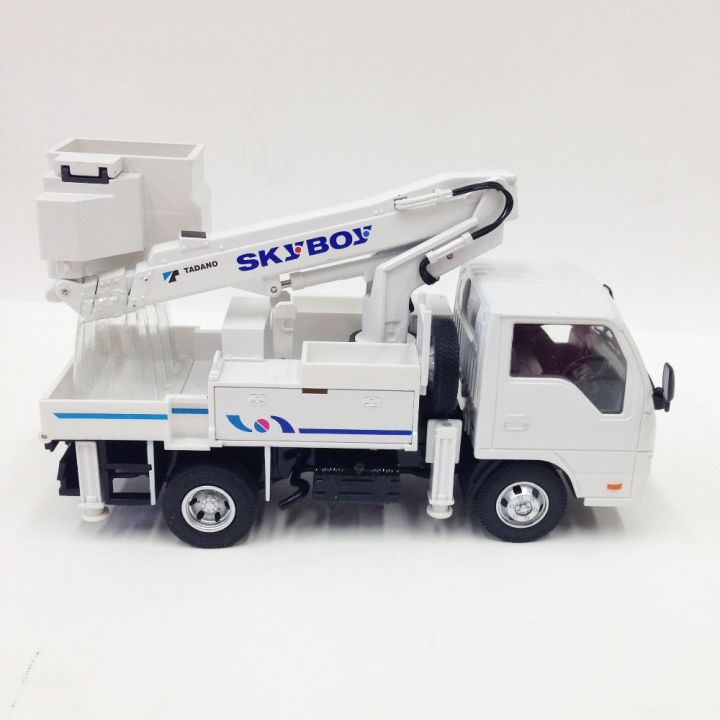 SKYBOY AT-100TT タダノ TADANO 通信工事用高所作業車 ミニカー 1/32スケール 現状渡し｜中古｜なんでもリサイクルビッグバン