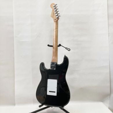 中古】 Squier スクワイヤー BULLET STRAT ストラトキャスター エレキ ...