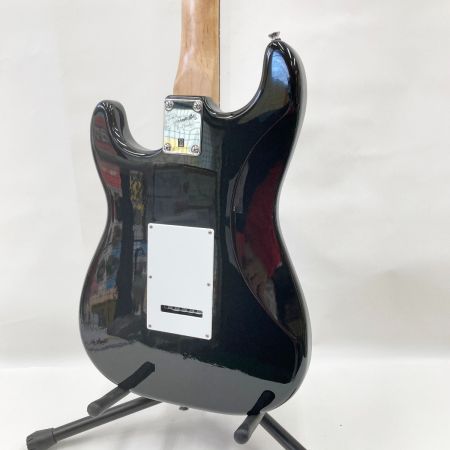 Squier スクワイヤー BULLET STRAT ストラトキャスター エレキギター