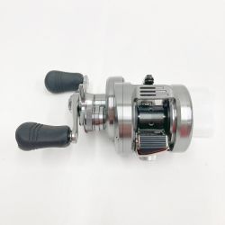 〇〇 SHIMANO シマノ カルカッタコンクエスト DC 101HG ベイトリール DC 101HG Aランク