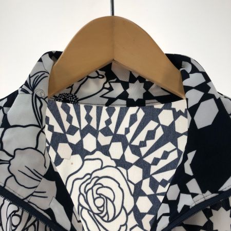  LEONARD レオナール レディース カットソー 半袖カットソー ホワイト花柄 ジップアップ サイズ42  ブラック