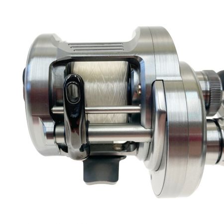  SHIMANO シマノ 20 カルカッタコンクエスト CALCUTTA CONQUEST DC 201HG 04040 ベイトリール