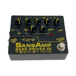 〇〇 SANSAMP  TECH21  BASS DRIVER DI テック21 ベースドライバーDI  ベースエフェクター Bランク