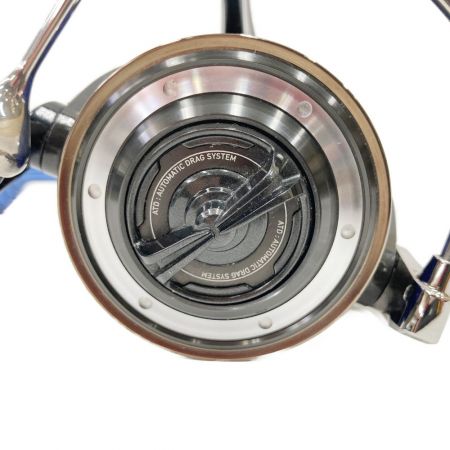  DAIWA ダイワ 15 ソルティガ スピニングリール  SALTIGA 5000H 059557