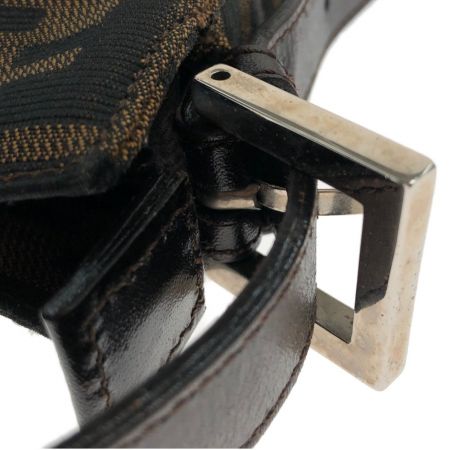 FENDI フェンディ ズッカ ショルダーバッグ 2288-26566-008 ブラウン