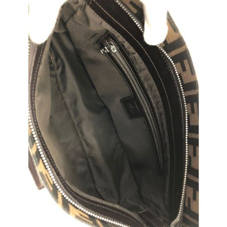  FENDI フェンディ ズッカ ショルダーバッグ 2288-26566-008 ブラウン