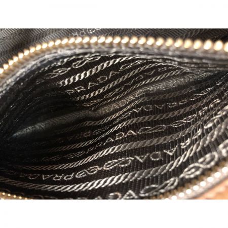  PRADA プラダ 斜め掛けショルダーバッグ  1BH093 ブラウン
