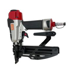 〇〇 MAX マックス ステープル用釘打機エアネイラ TA-450F1/4MA 未使用品 Sランク