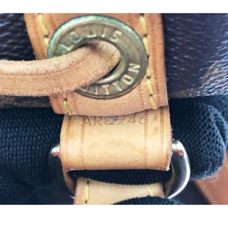  LOUIS VUITTON ルイヴィトン ルイヴィトン モノグラム ノエ ショルダーバック 巾着型 M42224 ブラウン