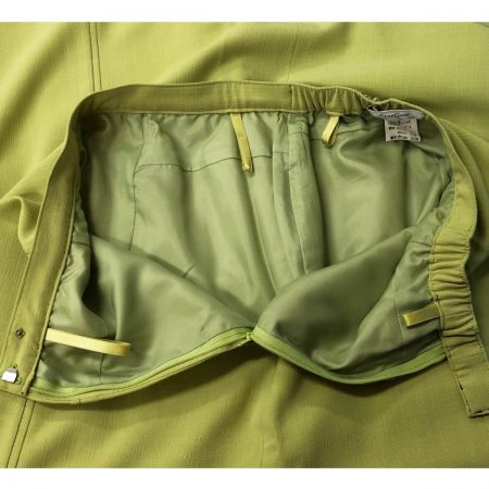  Leilian レリアン レディース スーツ サイズ11号・13号 Wボタン 黄緑