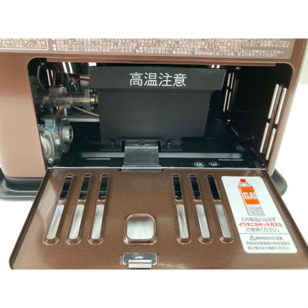  Iwatani イワタニ カセット ガスストーブ  デカ暖  CB-HPR-DBR