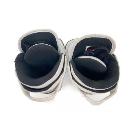  KissMark キスマーク スノーボード スノーボードブーツ ホワイト 18cm　現状渡し