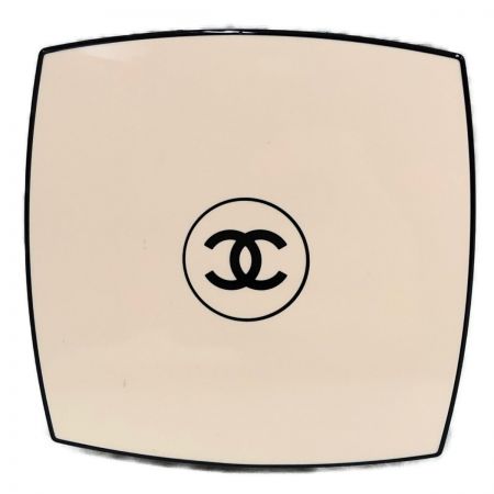  CHANEL シャネル フェイスパウダー レ ベージュ アーモニープードゥル ルミエール  ライト