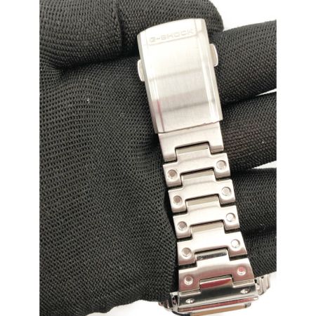  CASIO カシオ デジタル 電波ソーラー G-SHOCK ジーショック GMW-B5000D-1JF シルバー