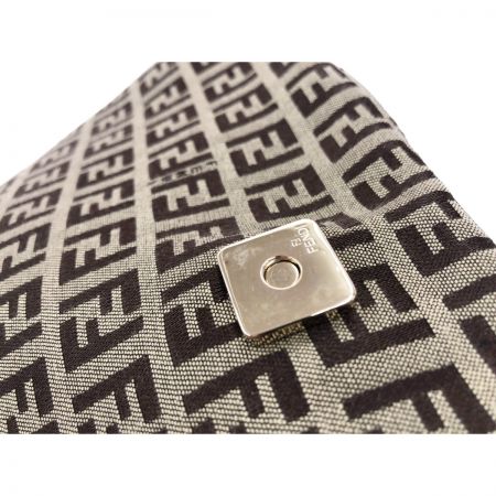  FENDI フェンディ ズッキーノ マンマバケット ショルダーバッグ 8BR001 ブラウン