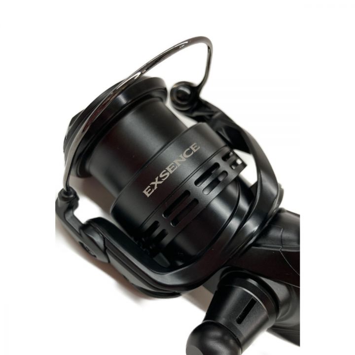 SHIMANO シマノ 17 EXSENCE エクスセンス C3000MHG スピニングリール 03750 ブラック｜中古｜なんでもリサイクルビッグバン