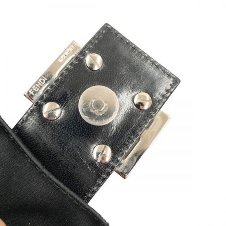  FENDI フェンディ マンマバケット ハンドバッグ 2308-26424-099 ブラック