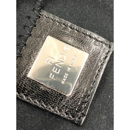  FENDI フェンディ マンマバケット ハンドバッグ 2308-26424-099 ブラック